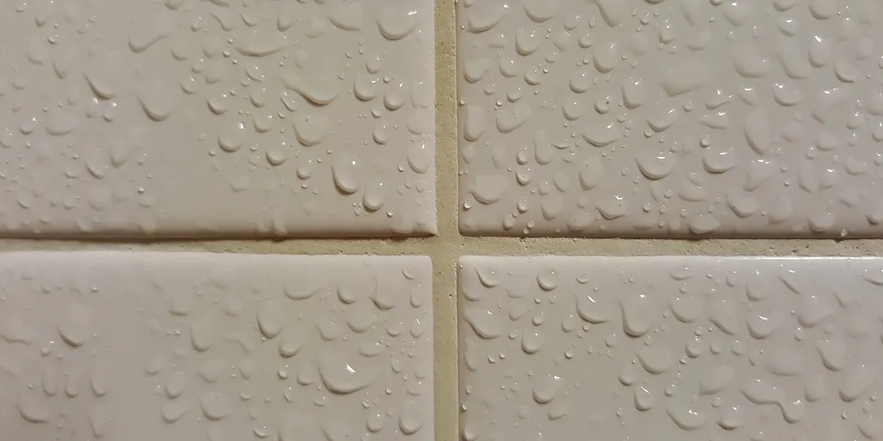 how to clean bathroom tiles