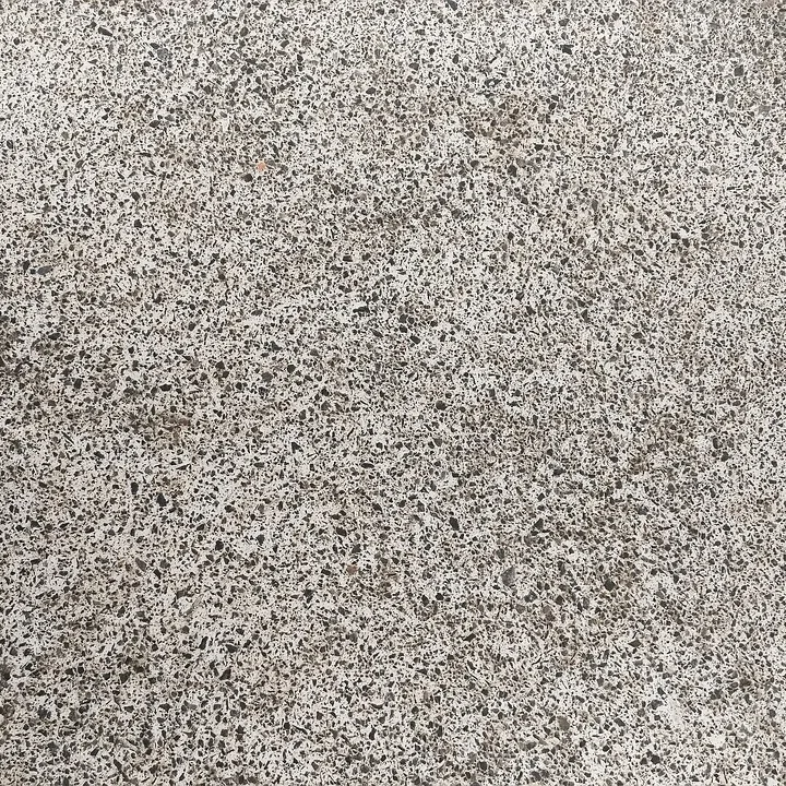 how to lay a concrete floor
